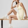 Abito in maglia stile maglione Tennis Club - Avena/Bianco