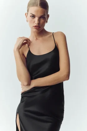 Abito sottoveste in seta luminosa – Nero