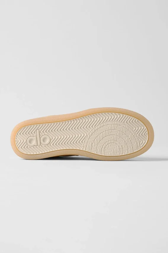 Alo Recovery Mode Sneaker - Argilla