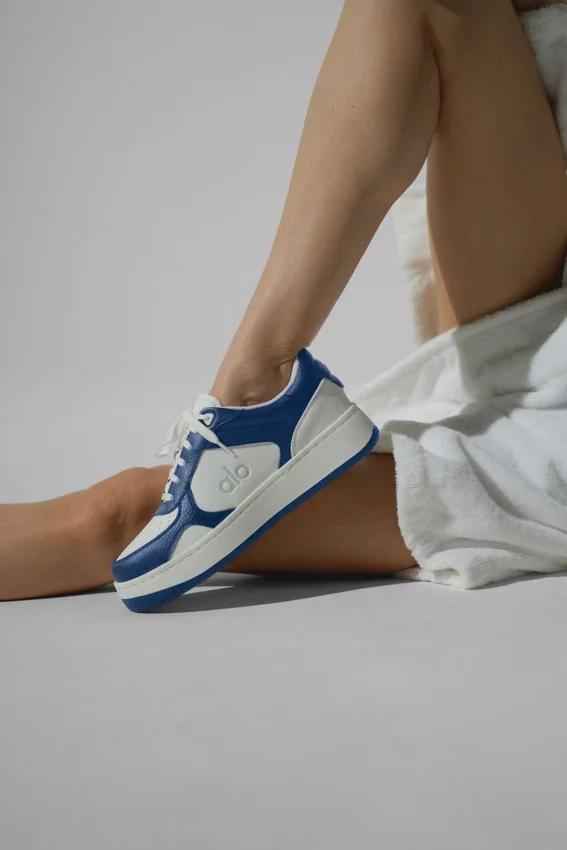 Alo Recovery Mode Sneakers - Blu navy/Bianco