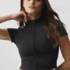 Alo Softsculpt pantaloncini con zip integrale - Nero