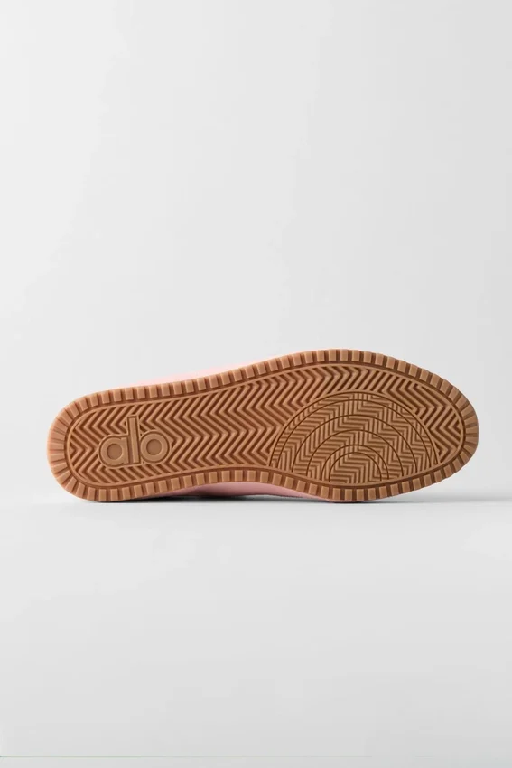 Alo Sunset Sneaker - Rosa baciato dal sole