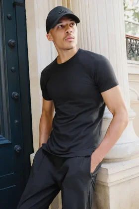 Alo Vapor pantaloncini a girocollo con maniche corte - Nero