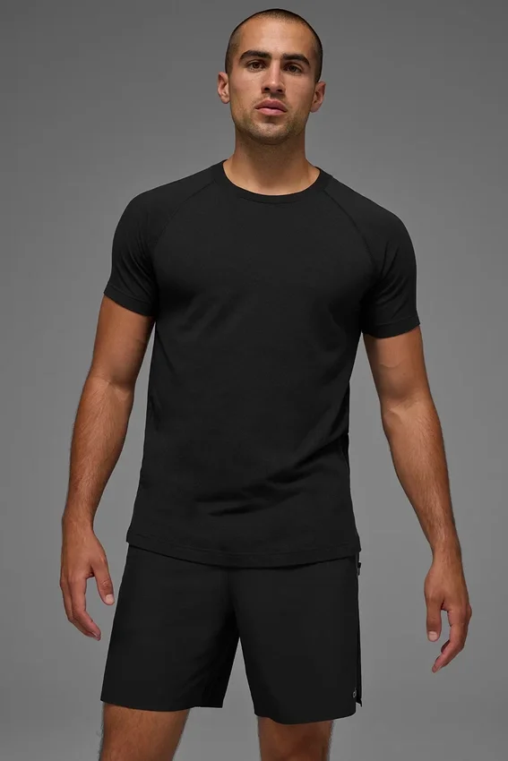 Alo Vapor pantaloncini a girocollo con maniche corte - Nero
