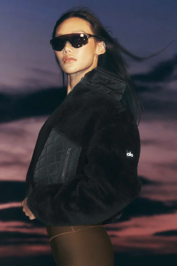 Bomber con bordi in sherpa - Nero