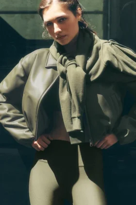 Bomber corto Premier in ecopelle - Verde oliva
