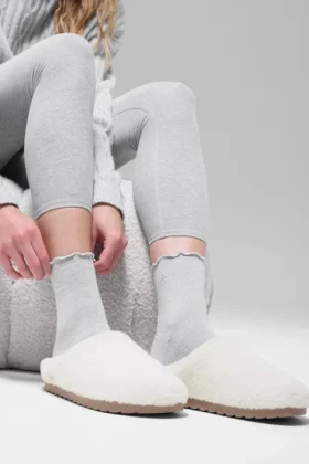 Calze da donna con bordo a foglia di lattuga – Grigio melange sportivo