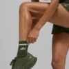 Calze unisex a gamba corta in stile retrò - Verde oliva/Bianco