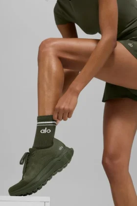 Calze unisex a gamba corta in stile retrò – Verde oliva/Bianco