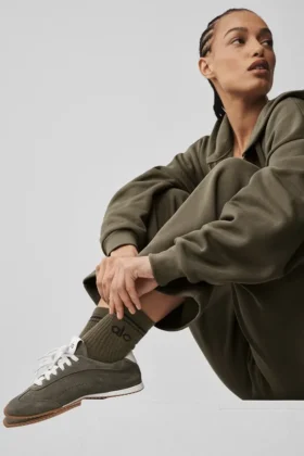 Calze unisex a gamba corta in stile retrò – Verde oliva/Nero