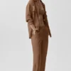 Camicia a maniche lunghe semi-trasparente Golden Hour con bottoni - Marrone Sun Kissed