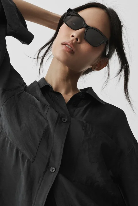 Camicia a maniche lunghe semi-trasparente Golden Hour con bottoni - Nero