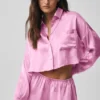Camicia corta a maniche lunghe in seta lucente con bottoni - Rosa Candy Heart