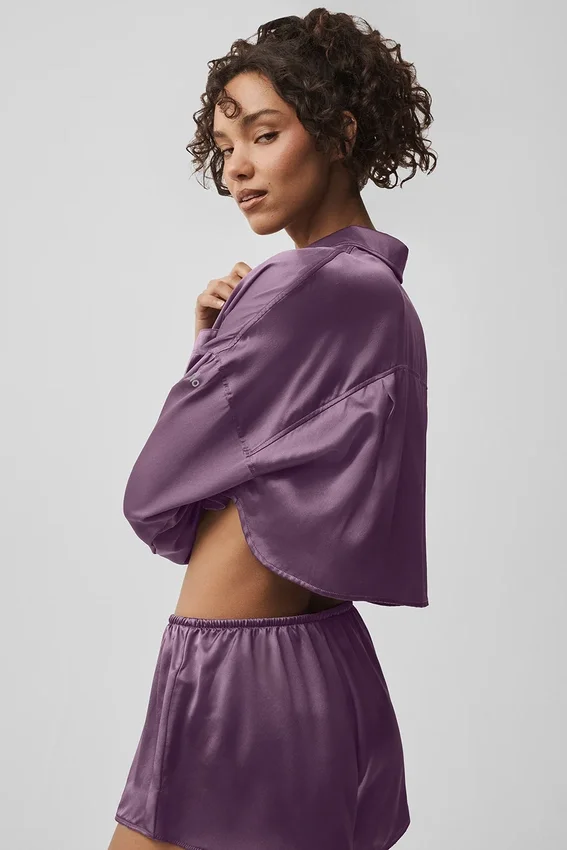 Camicia corta con bottoni in seta lucente a maniche lunghe - Plum Kiss