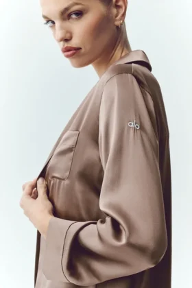 Camicia in seta lucente – Cacao alpino