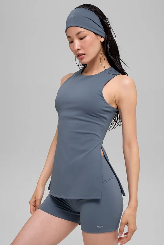 Canotta con reggiseno integrato a lunghezza intera Alo Softsculpt Precision - Bluestone