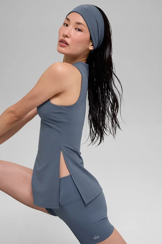 Canotta con reggiseno integrato a lunghezza intera Alo Softsculpt Precision - Bluestone