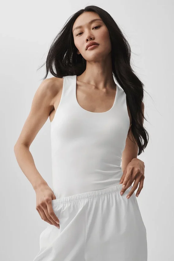 Canotta con reggiseno integrato Alo Softsculpt No Nonsense - Bianco