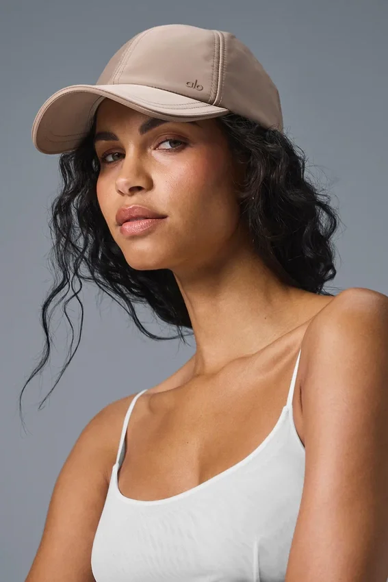 Cappellino in raso Off-Duty - Raso color taupe
