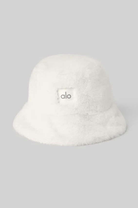 Cappello a secchiello in pelliccia sintetica - Avorio
