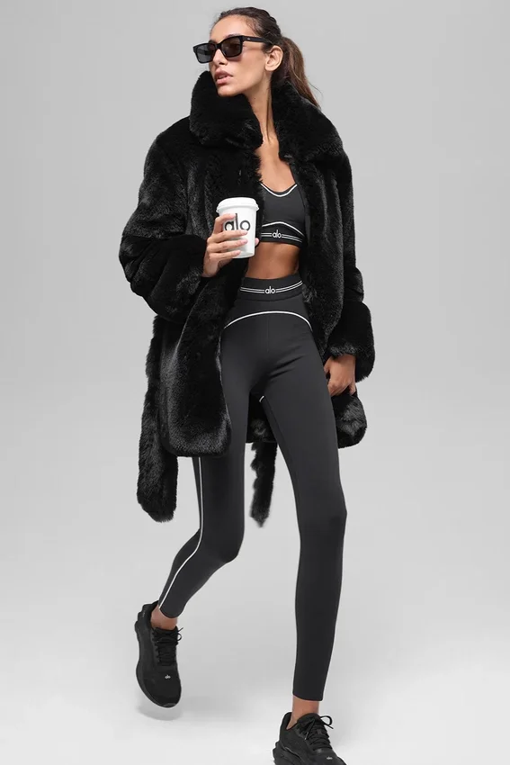 Cappotto Starstruck in pelliccia sintetica - Nero