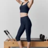 Capri High-Waist Airlift dal taglio slanciato - Blu navy