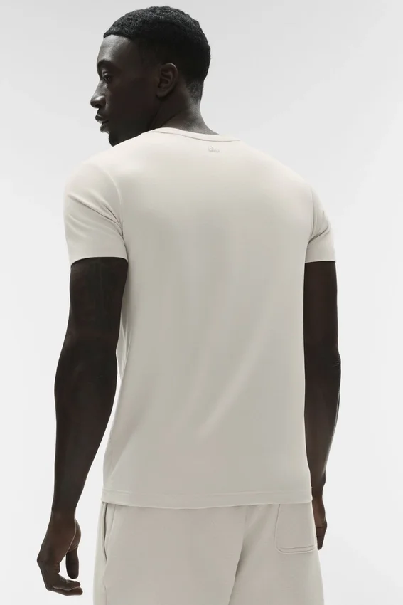 Conquer Reform pantaloncini a maniche corte - Bone