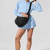 Copricostume corto e leggero con zip integrale - Blu conchiglia