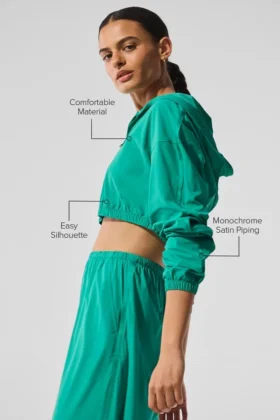 Felpa con cappuccio corta Breezy con zip integrale – Verde abete
