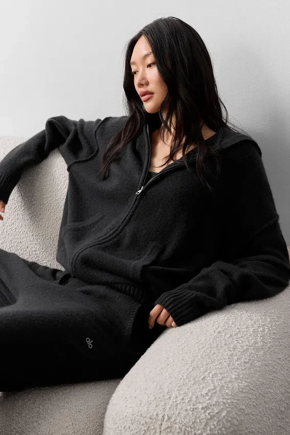 Felpa con cappuccio e zip integrale in lana e cashmere della linea New Class - Nero