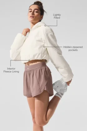 Felpa con cappuccio e zip integrale Mountain Peak dal taglio corto – Avorio