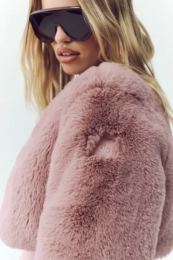 Giacca corta chic in pelliccia sintetica - Rosa champagne
