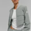 Giacca corta Main Character a righe sottili con zip integrale - Grigio lunare/Bianco
