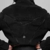 Giacca corta Sherpa con taglio obliquo - Nero