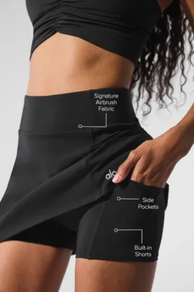 Gonna da tennis High-Waist “Good Form” con effetto Airbrush – Nero