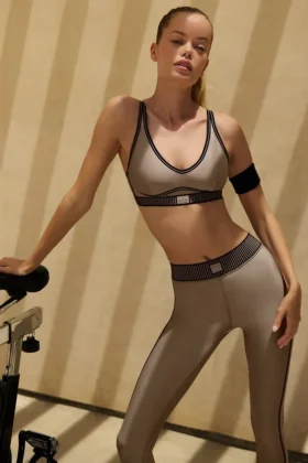 High-Waist Airlift 7/8 Line Up Leggings - Gravel