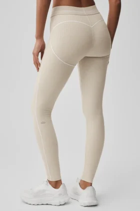 High-Waist Alosoft Heart Throb Leggings – Oatmeal Heather/Bianco