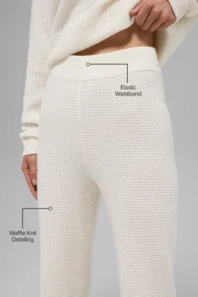 High-Waist Cashmere Waffle Plush Pant – Avorio