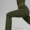 Leggings High-Waist 7/8 con taglio svasato Alo Softsculpt - Verde oliva