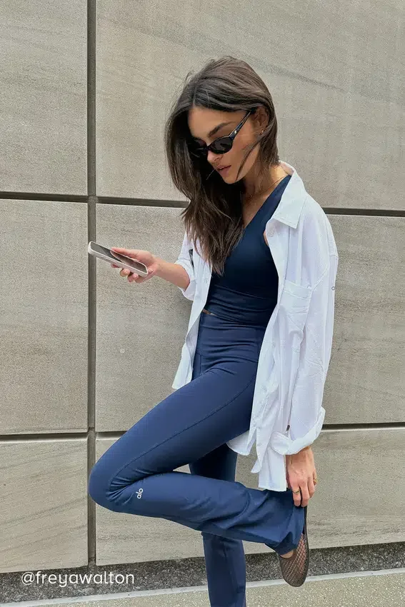 Leggings High-Waist Airbrush con taglio bootcut 7/8 - Blu navy