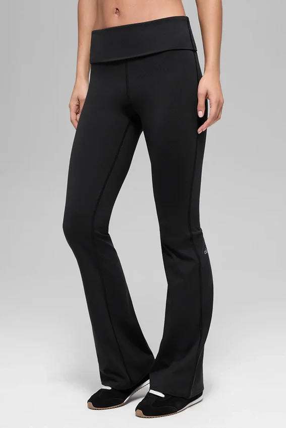 Leggings svasati con orlo ribattuto Alo Softsculpt - Nero