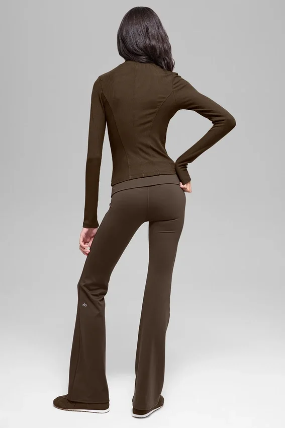 Leggings svasati con orlo ripiegato Alo Softsculpt - Espresso