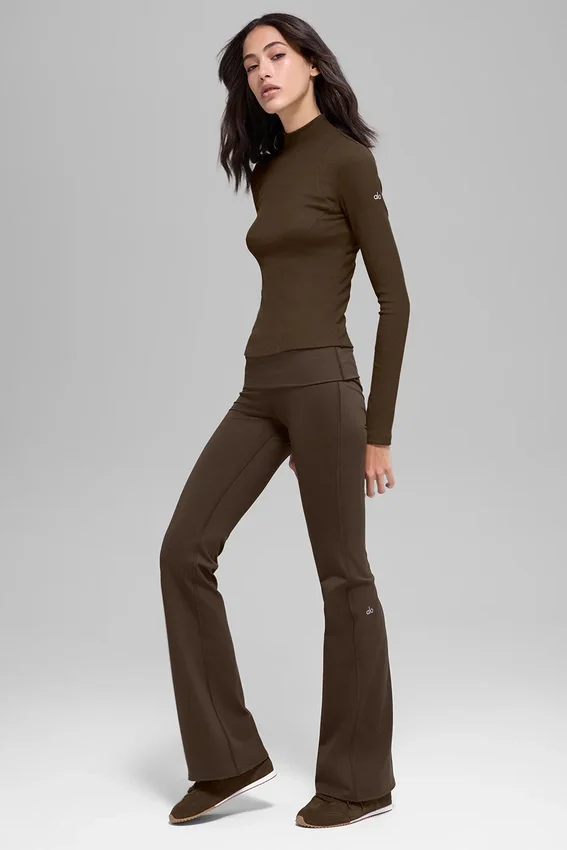 Leggings svasati con orlo ripiegato Alo Softsculpt - Espresso
