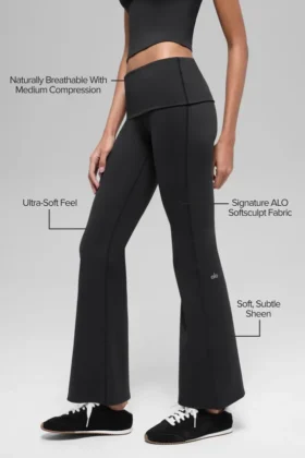 Leggings svasati con risvolto 7/8 Alo Softsculpt – Nero