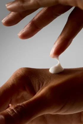 Lozione per la cura del corpo ai superfrutti