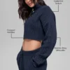 Maglia a collo alto corta Winter Bliss a maglia intrecciata con maniche lunghe - Navy