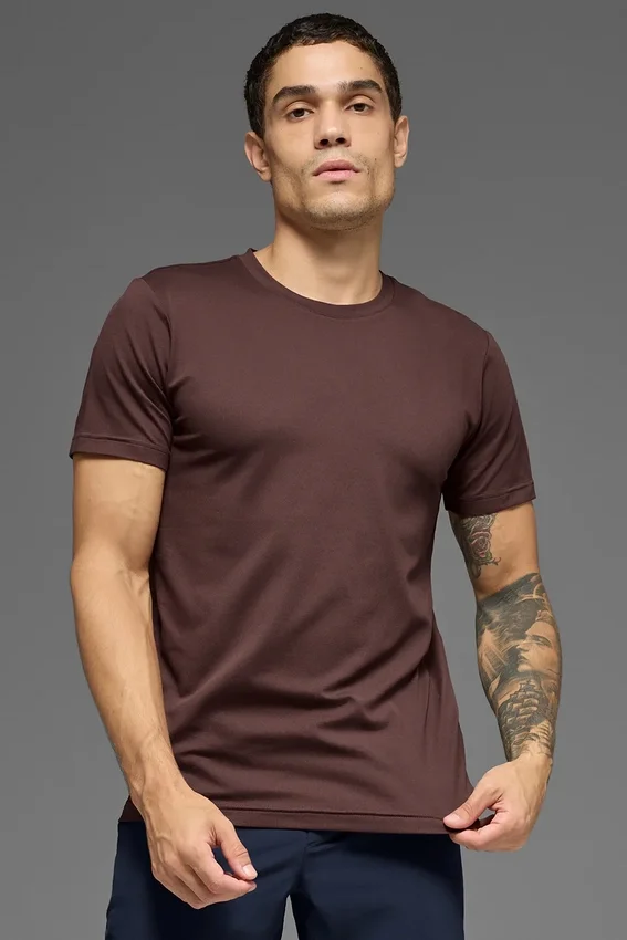 Maglia a maniche corte con collo rotondo Conquer Reform - Brownstone