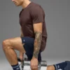 Maglia a maniche corte con collo rotondo Conquer Reform - Brownstone