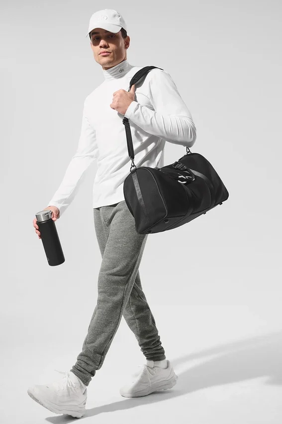 Maglia a maniche lunghe con collo alto Conquer Reform - Bianco