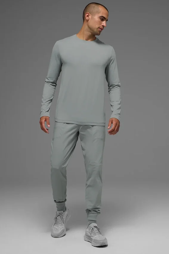 Maglia a maniche lunghe con collo rotondo Conquer Reform - Grigio lunare